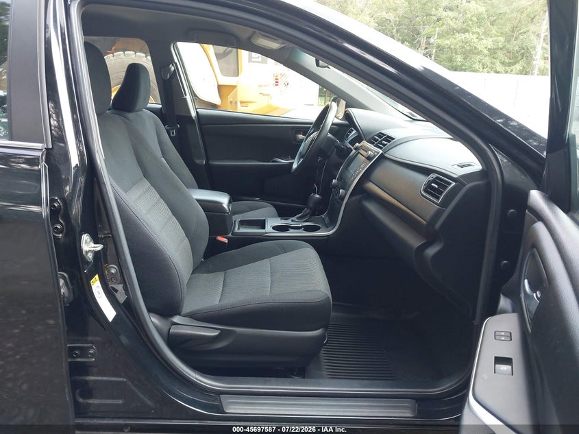 2017 TOYOTA CAMRY auction photo 5