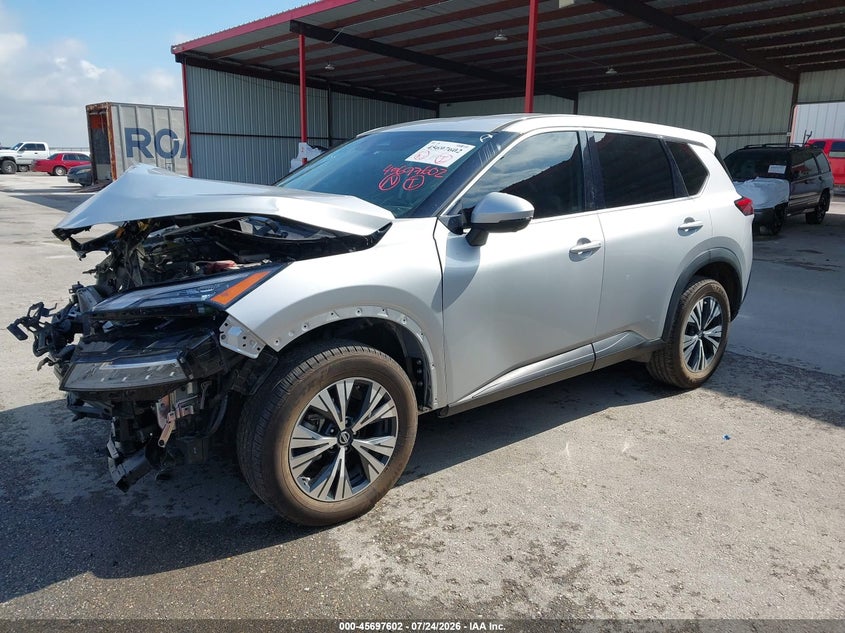 2021 NISSAN ROGUE auction photo 2
