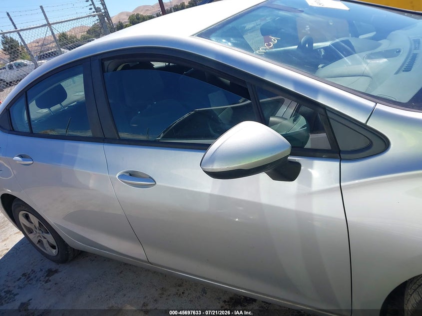 2018 Chevrolet Cruze Ls Auto VIN: 1G1BC5SM2J7105539 Lot: 45697633