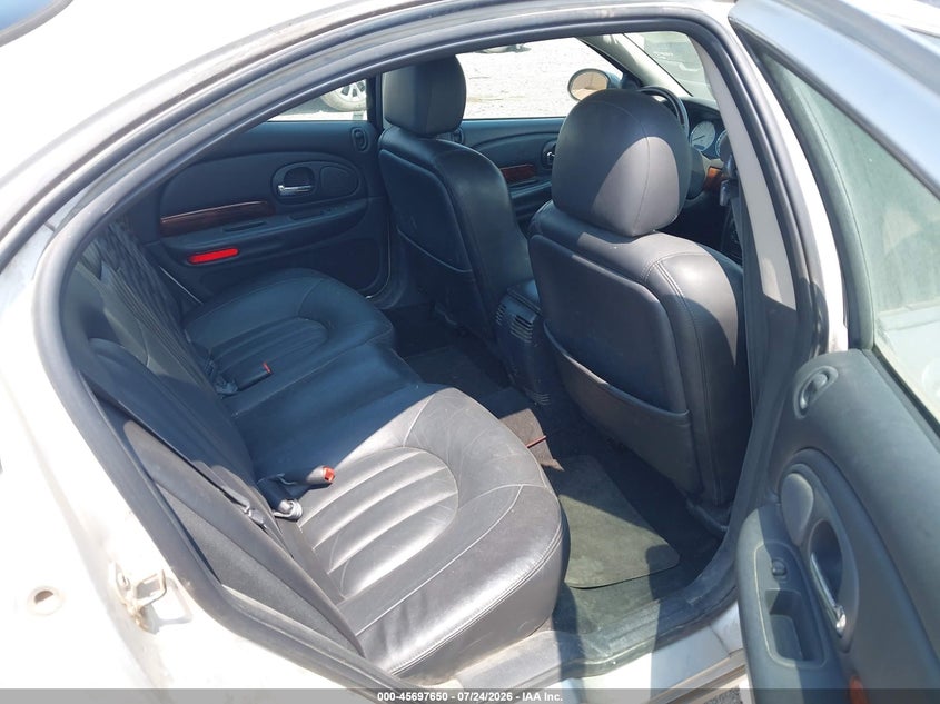 2002 CHRYSLER 300M auction photo 8