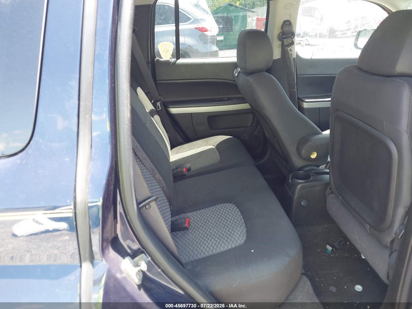 CHEVROLET HHR 2011 VIN 3GNBABFW2BS572705