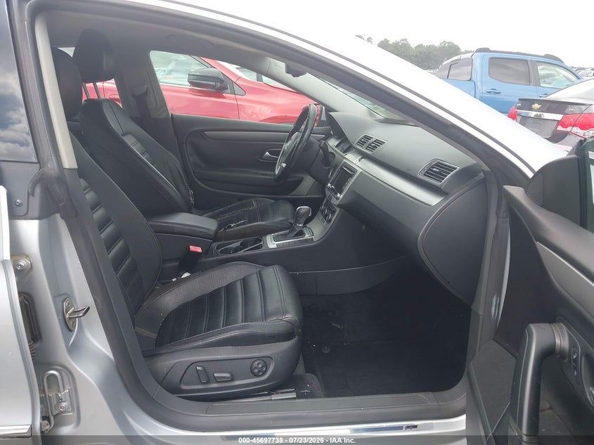 2012 VOLKSWAGEN CC auction photo 5