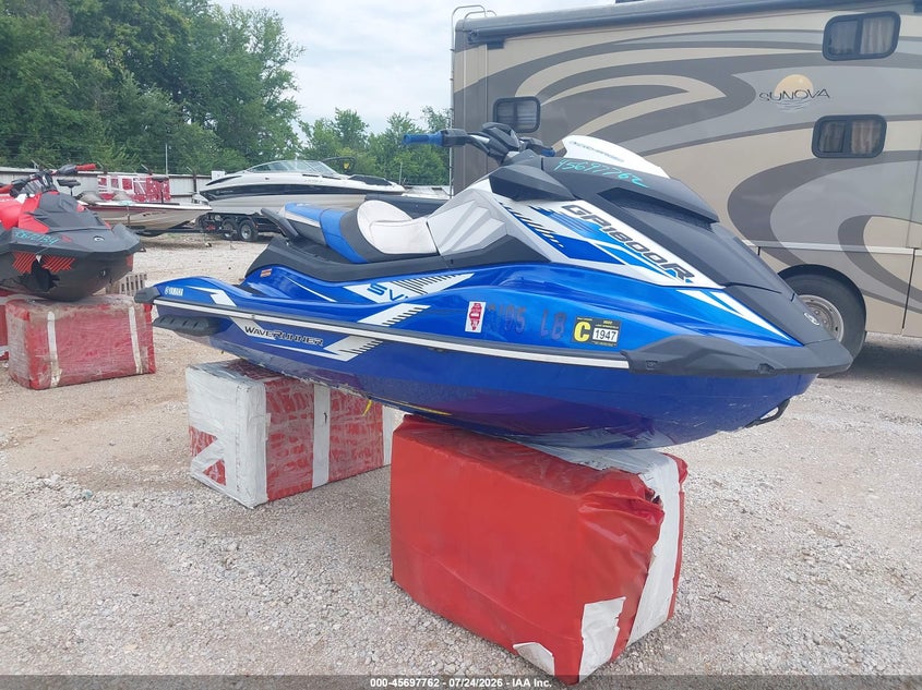 2021 YAMAHA WAVERUNNER auction photo 1