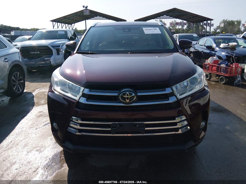 TOYOTA HIGHLANDER - zdjęcie 13