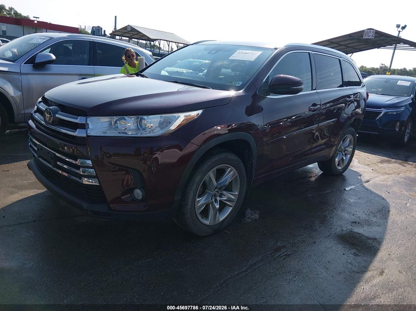 TOYOTA HIGHLANDER - zdjęcie 2