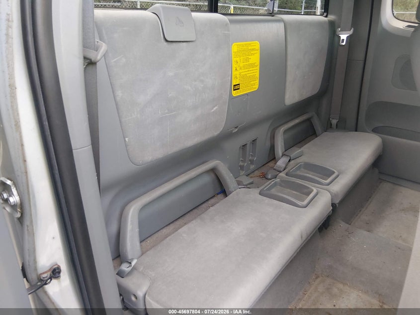 2008 TOYOTA TACOMA auction photo 8