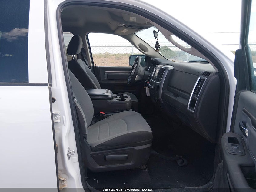 2024 RAM 1500 CLASSIC auction photo 5