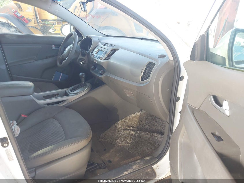 2014 KIA SPORTAGE auction photo 5