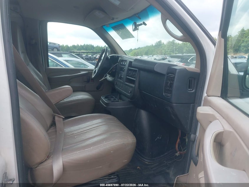 2013 CHEVROLET EXPRESS 1500 auction photo 5