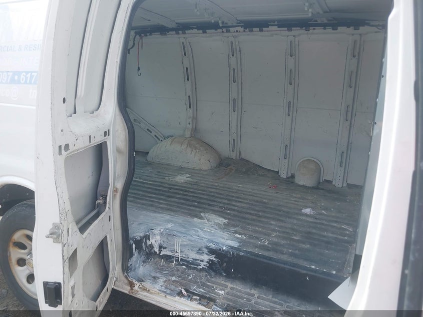 2013 CHEVROLET EXPRESS 1500 auction photo 8
