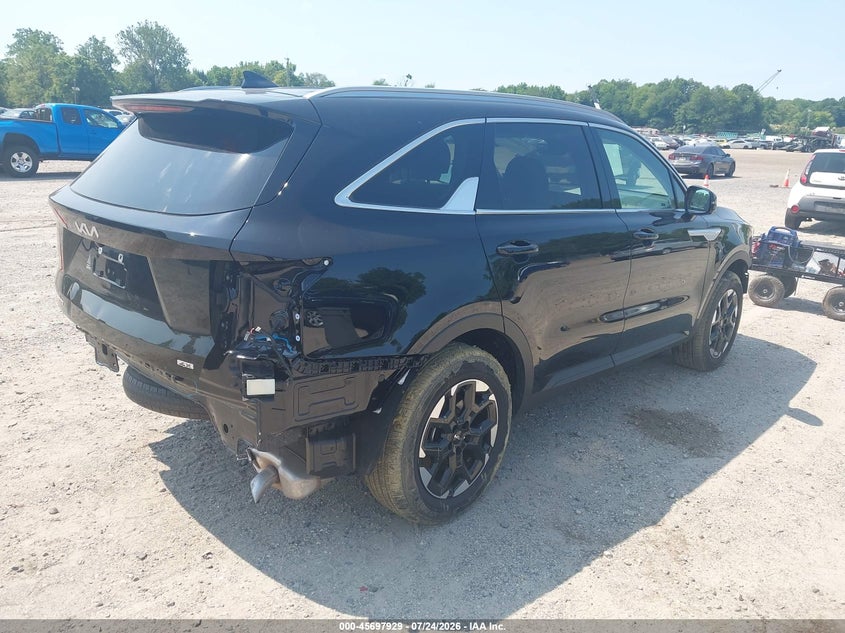 2025 KIA SORENTO auction photo 4