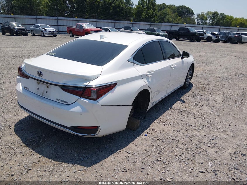 Vin: 58ada1c16nu022078, lot: 46196564, lexus es 300h 20224