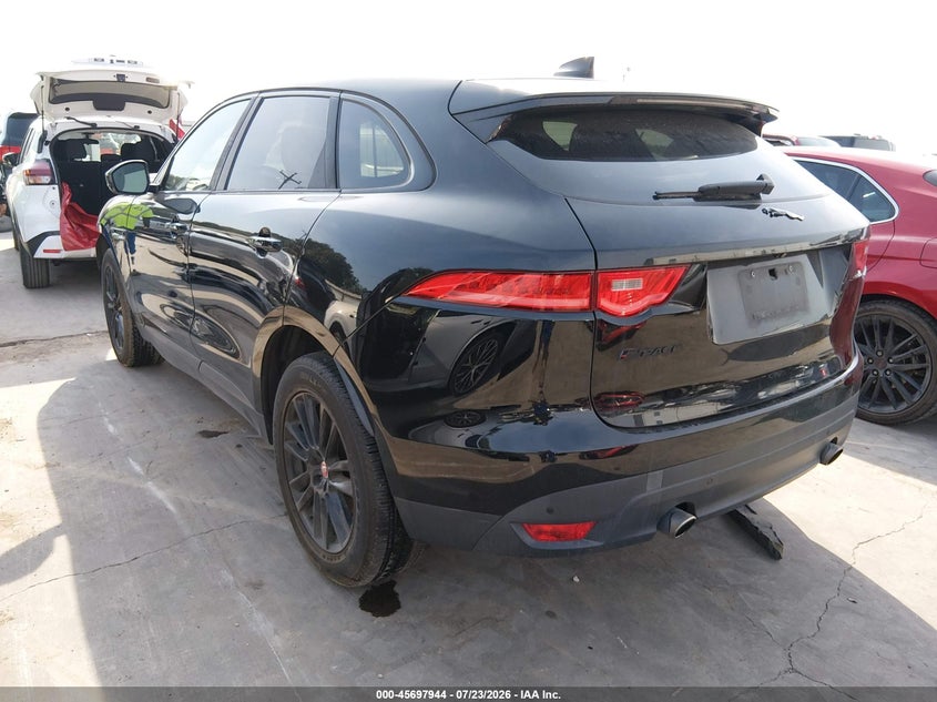 JAGUAR F-PACE - zdjęcie 3