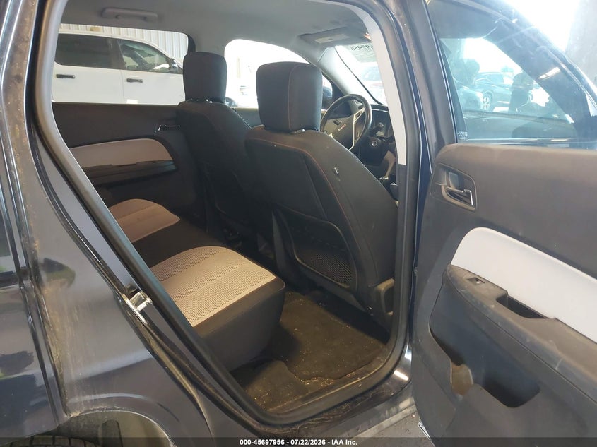 2017 GMC TERRAIN auction photo 8
