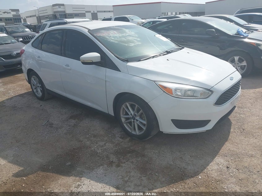 Vin: 1fadp3f26hl313951, lot: 46196629, ford focus se 2017 img_1