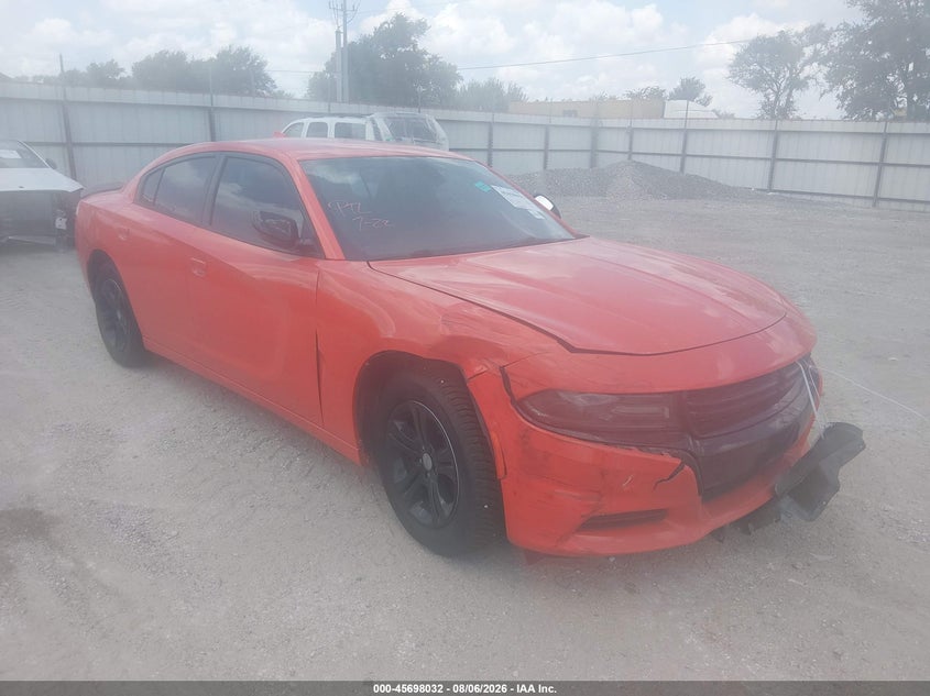 Vin: 2c3cdxhg0jh157315, lot: 46196660, dodge charger sxt plus rwd 2018 img_1