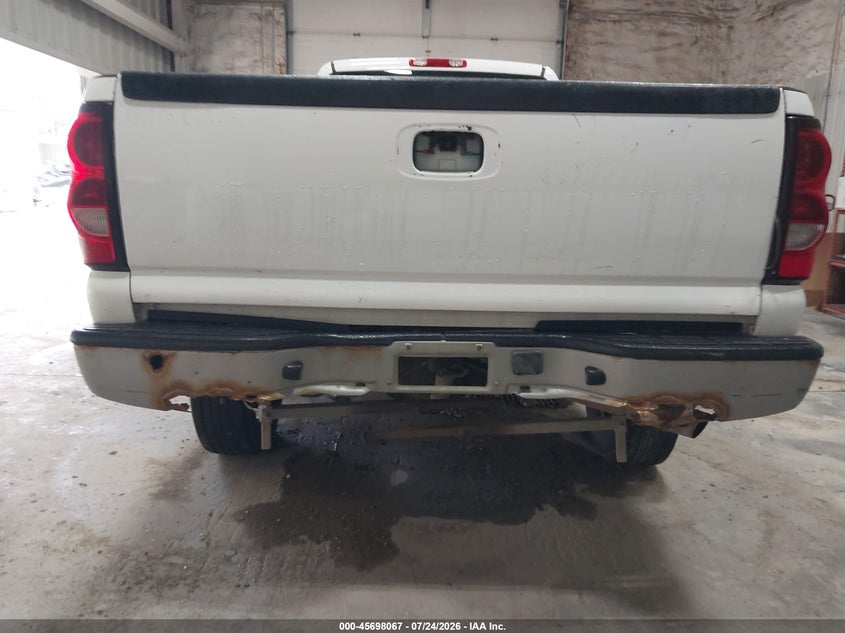 2004 CHEVROLET SILVERADO TRUCK 6.0L V-8 300HP