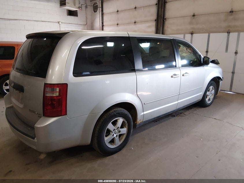 Vin: 2d4rn4de5ar277923, lot: 46196718, dodge grand caravan se 20104