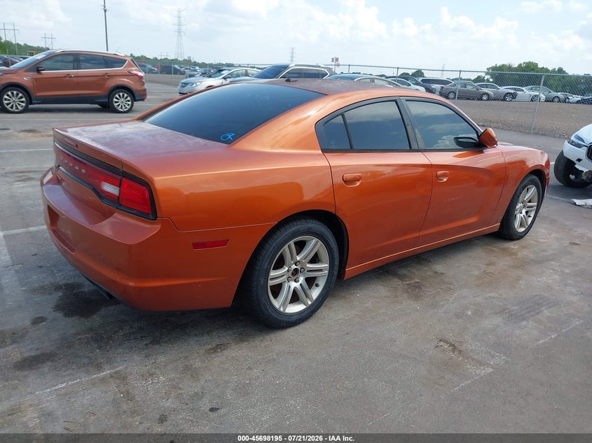 Vin: 2b3cl3cg4bh606612, lot: 46196823, dodge charger 20114