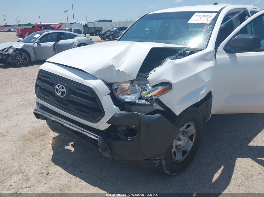 2017 TOYOTA TACOMA auction photo 6