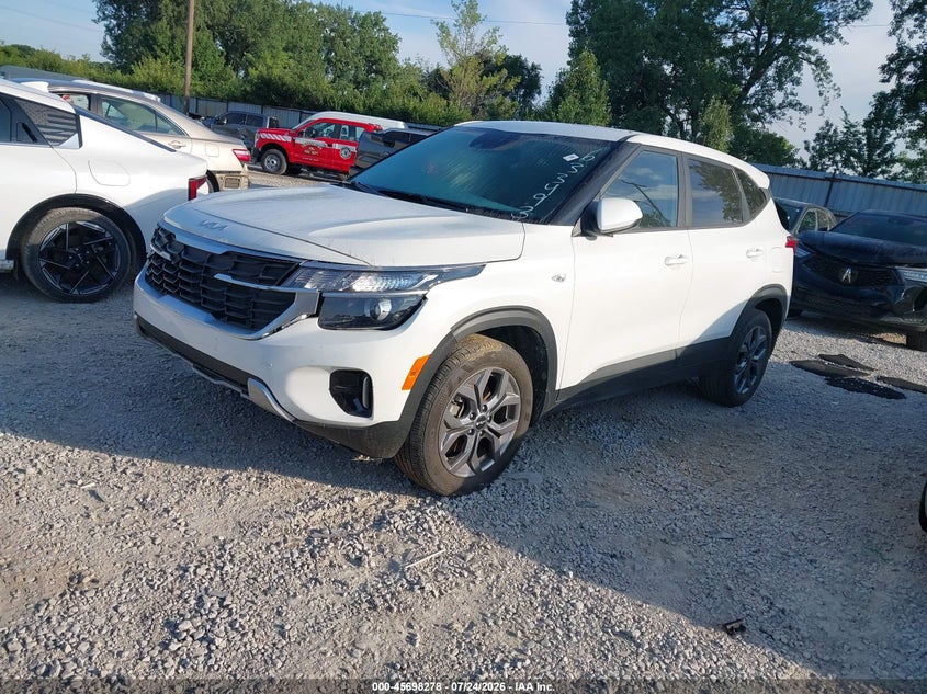2024 KIA SELTOS auction photo 2
