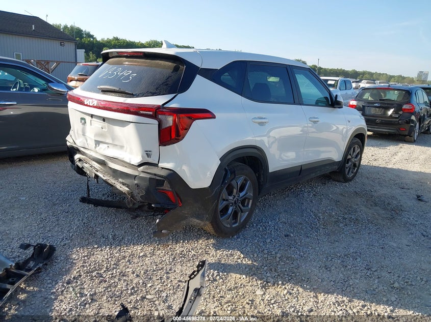 2024 KIA SELTOS auction photo 4