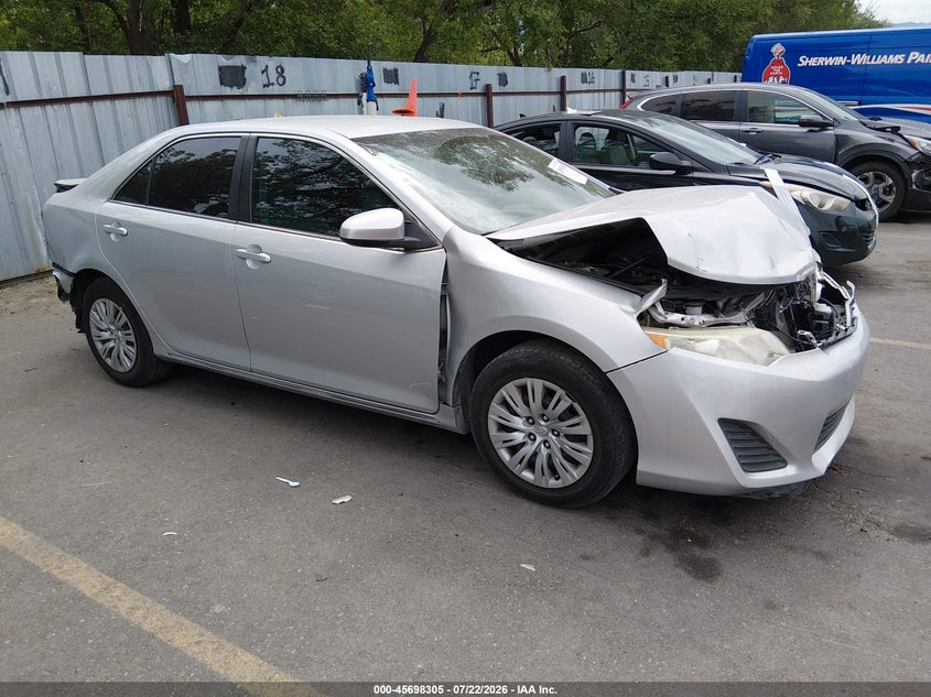 2014 TOYOTA CAMRY auction photo 1
