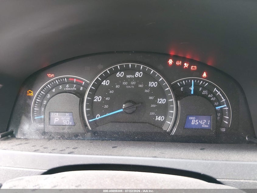 2014 TOYOTA CAMRY auction photo 7