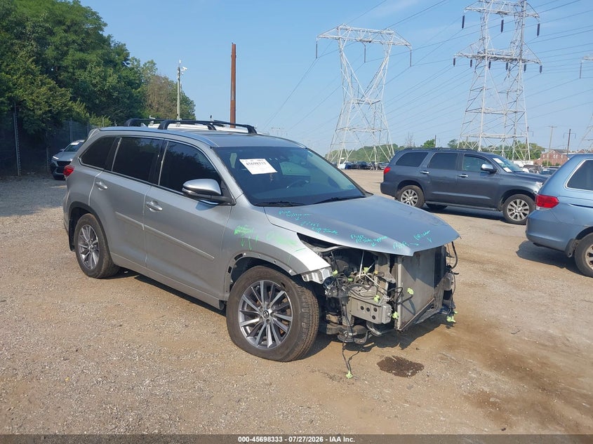 Vin: 5tdjzrfh8hs400490, lot: 46196959, toyota highlander xle 2017 img_1