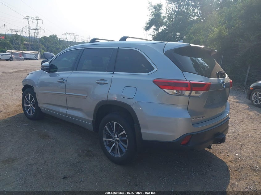Vin: 5tdjzrfh8hs400490, lot: 46196959, toyota highlander xle 20173