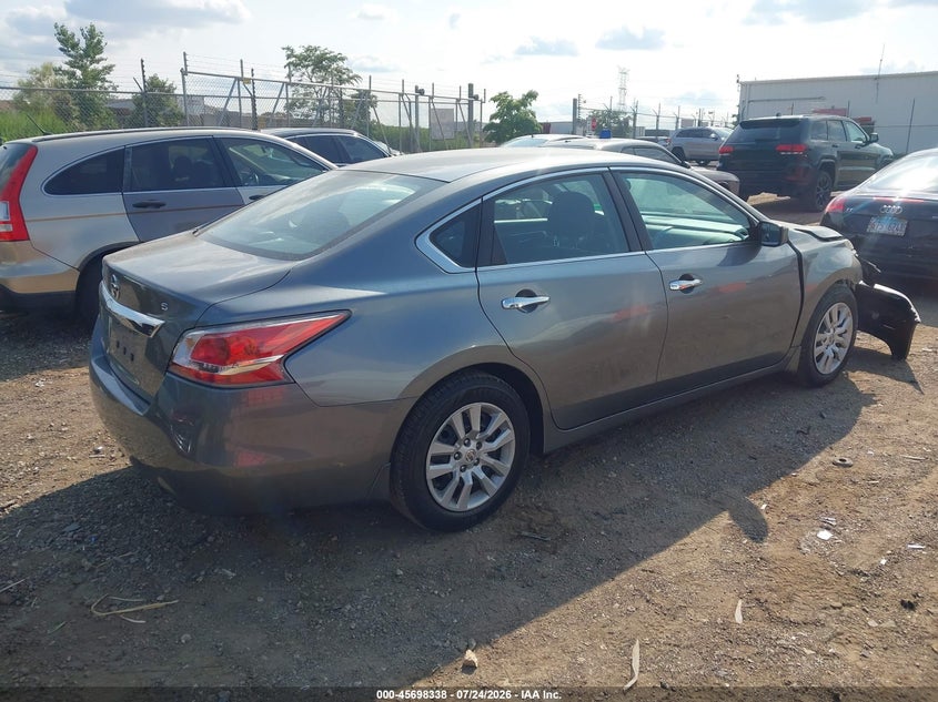 2015 NISSAN ALTIMA auction photo 4