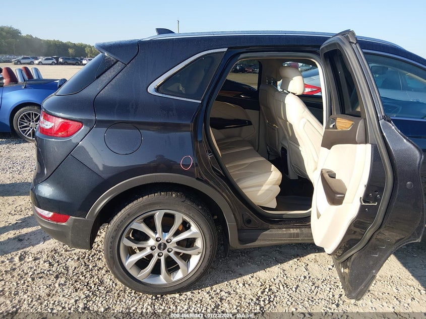 2015 LINCOLN MKC auction photo 8