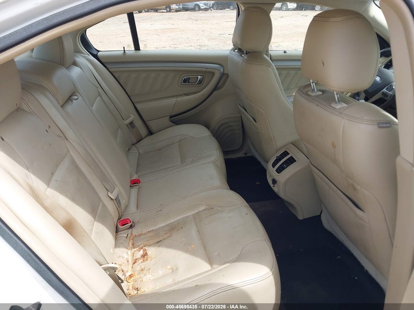 2016 FORD TAURUS auction photo 8
