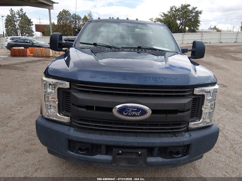 2018 FORD F-350 CHASSIS auction photo 6