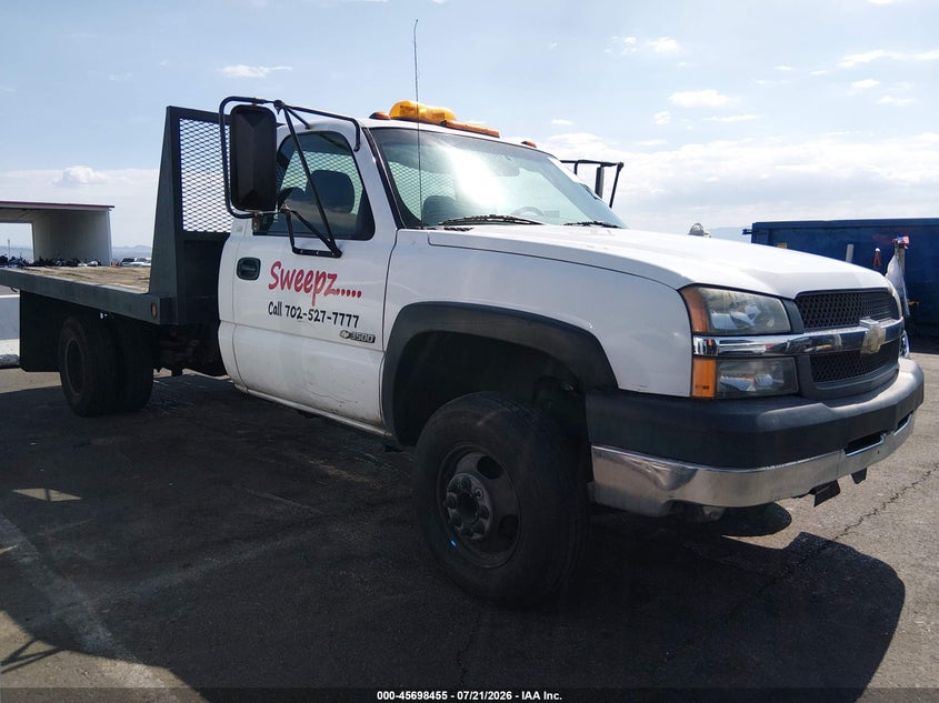 2004 CHEVROLET SILVERADO 3500 CHASSIS auction photo 1