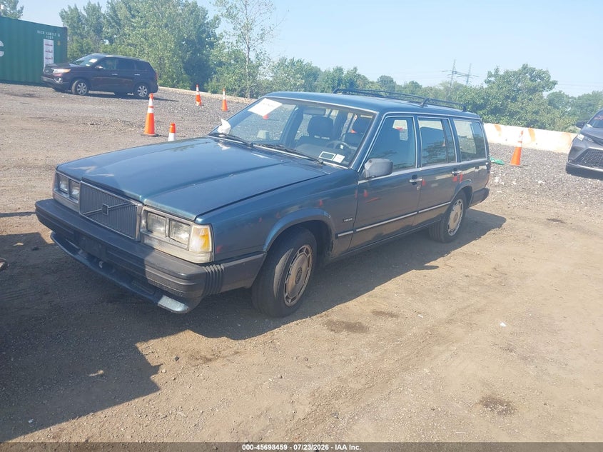 1989 Volvo 740, Normal Wear & Tear, IAAI, VIN YV1FA8950K2224455 — photo 2
