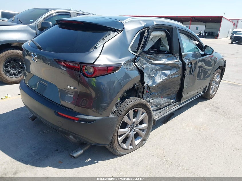 2022 MAZDA CX-30 auction photo 4