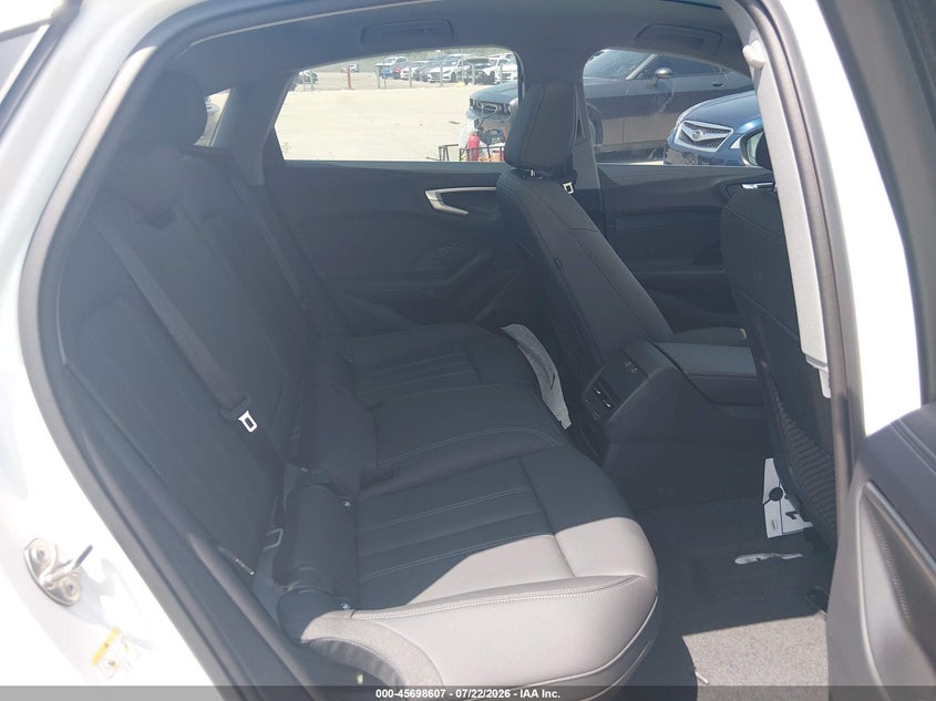 2025 AUDI ALL-NEW A5 auction photo 8