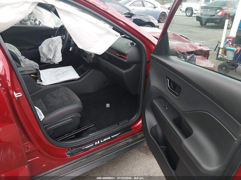 2024 HYUNDAI KONA auction photo 5