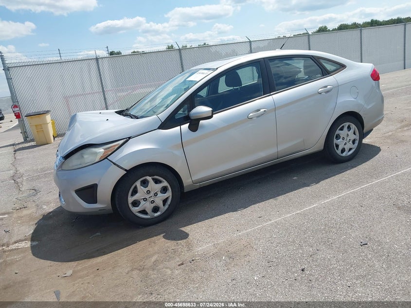 Vin: 3fadp4bj8cm207642, lot: 46197261, ford fiesta se 20122
