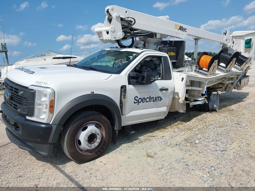 2024 Ford F450, All Over, IAAI, VIN 1FDUF4GN8RDA38716 — photo 2