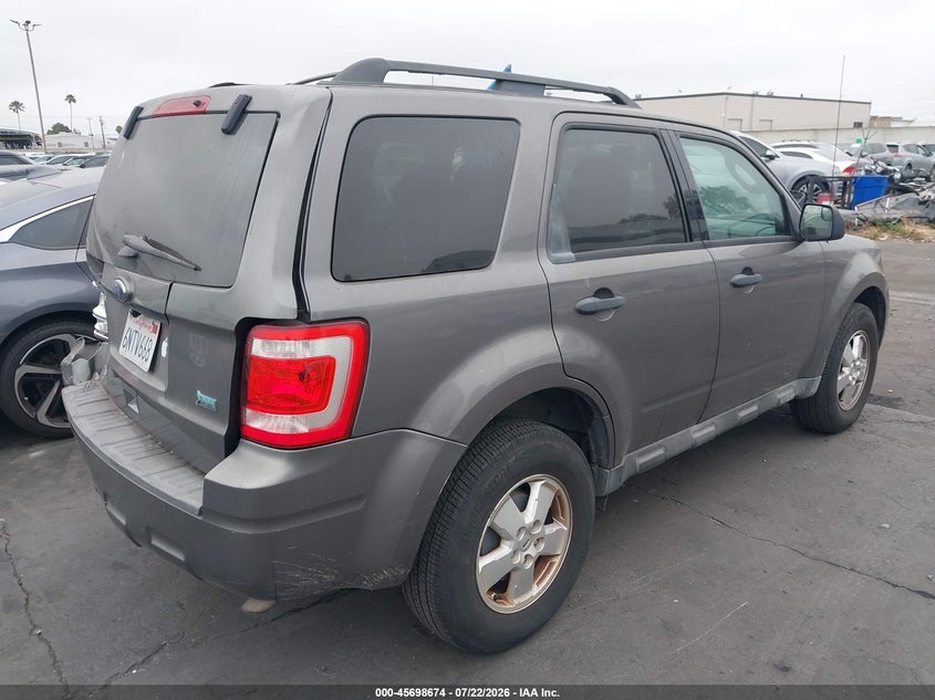 Vin: 1fmcu0dg1bka87466, lot: 46197302, ford escape xlt 20114