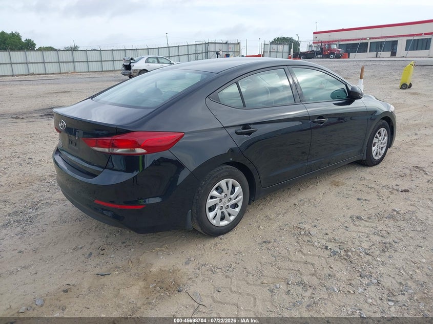 2018 HYUNDAI ELANTRA auction photo 4