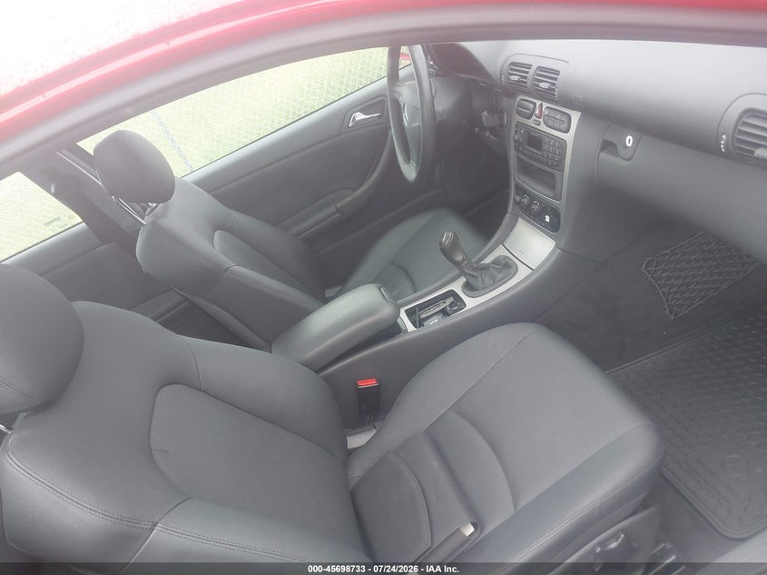 2002 MERCEDES-BENZ C 230 auction photo 5