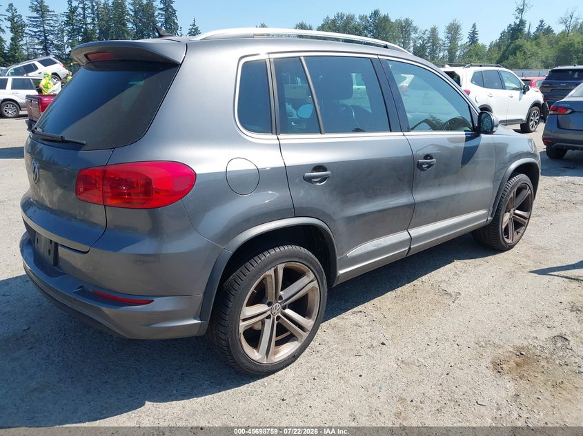 2016 VOLKSWAGEN TIGUAN auction photo 4