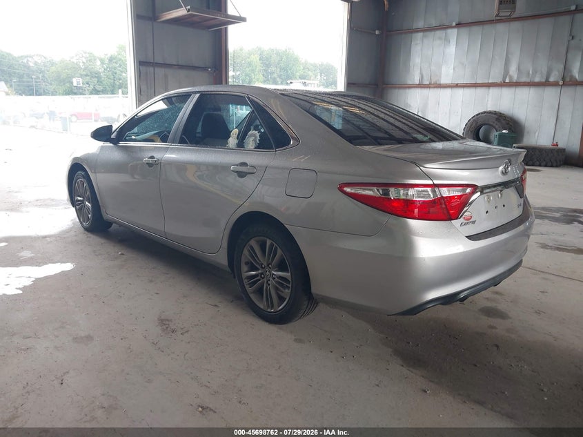 Vin: 4t1bf1fk3hu774944, lot: 46197390, toyota camry se 20173