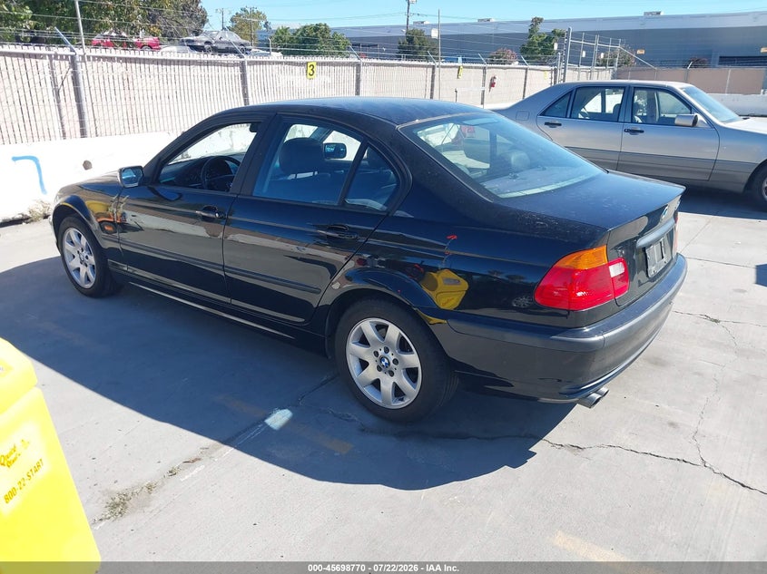 2001 BMW 325I auction photo 3