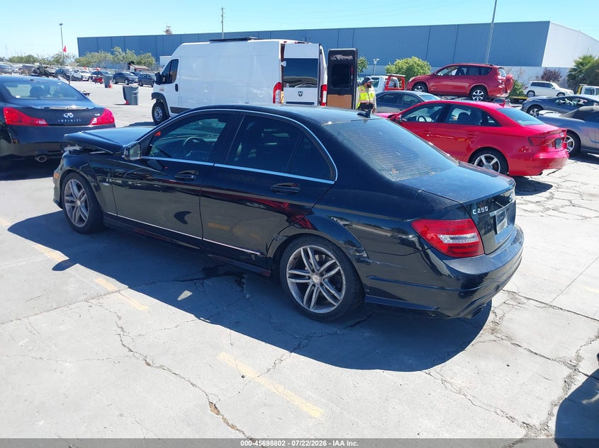 2012 MERCEDES-BENZ C 250 auction photo 3