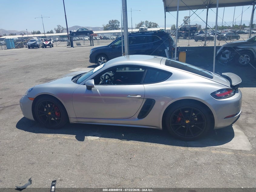 PORSCHE 718 CAYMAN - zdjęcie 15