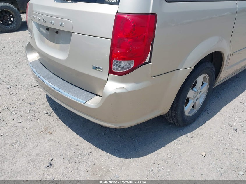 2013 DODGE GRAND CARAVAN auction photo 6